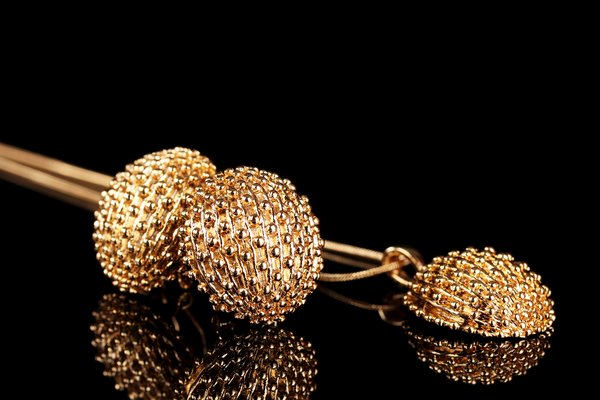 Is Hollow Gold Real?