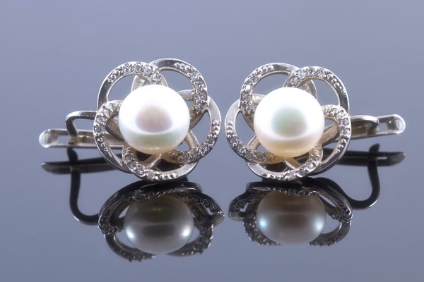 Are Sterling Silver Earrings Nickel-Free?